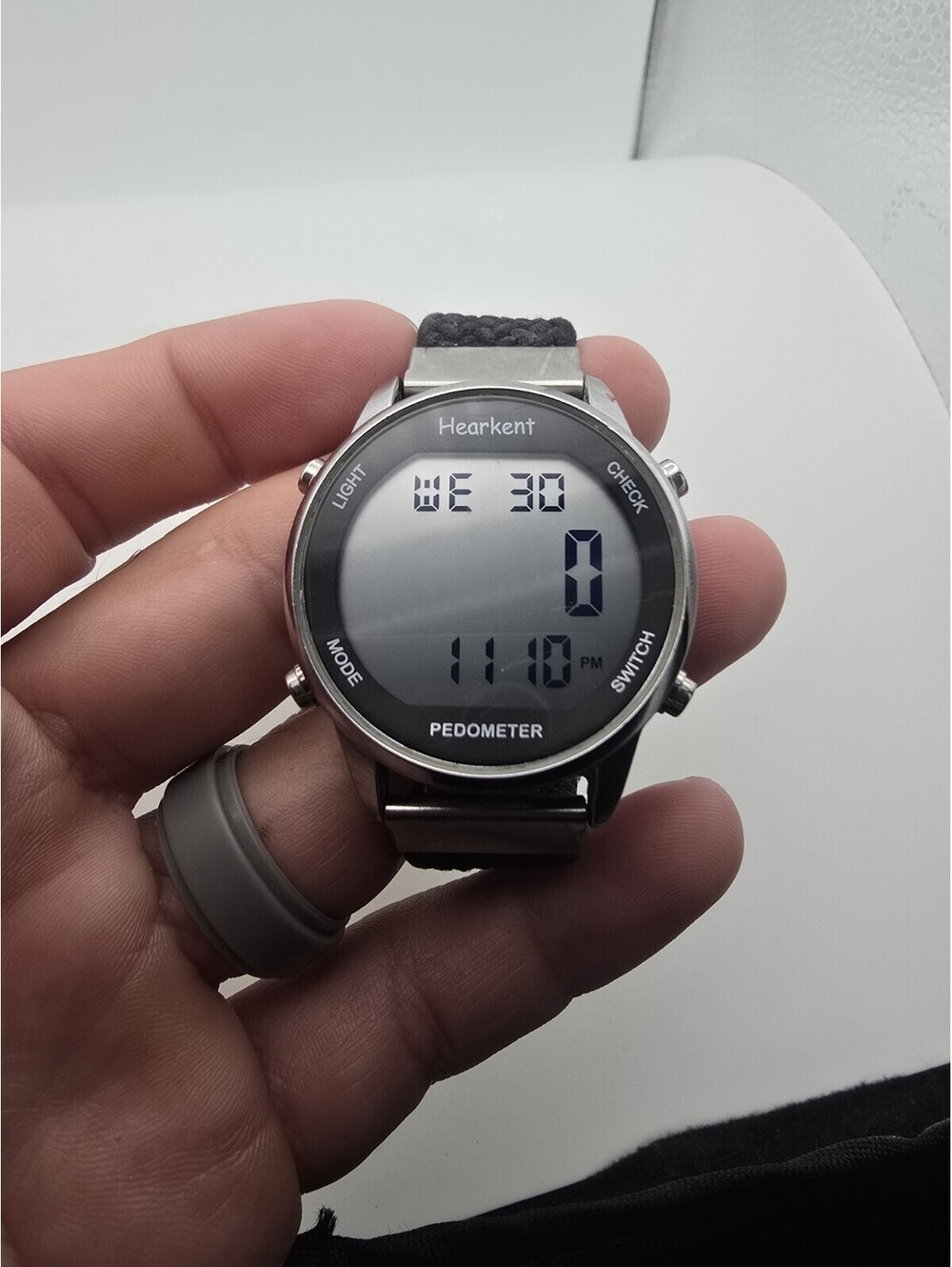 Hearkent TG2401 Digital Alarm Chrono/Pedometer/Calories/Miles Unisex Watch 37mm